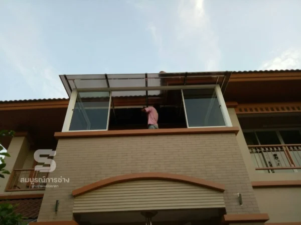 ซ่อมหลังคา เปลี่ยนแผ่นโพลีตัน